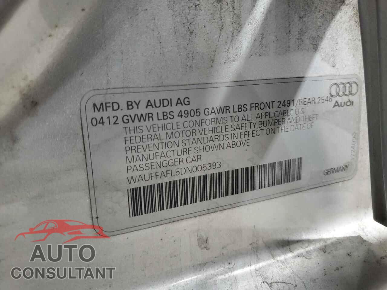 AUDI A4 2013 - WAUFFAFL5DN005393