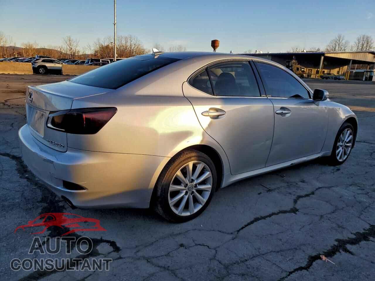 LEXUS IS 2010 - JTHCF5C2XA5038912