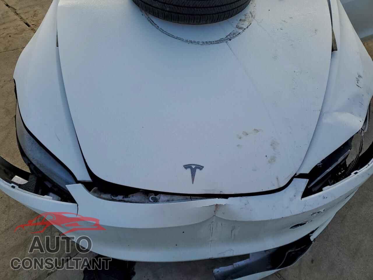 TESLA MODEL 3 2024 - 5YJ3E1EA1RF721285
