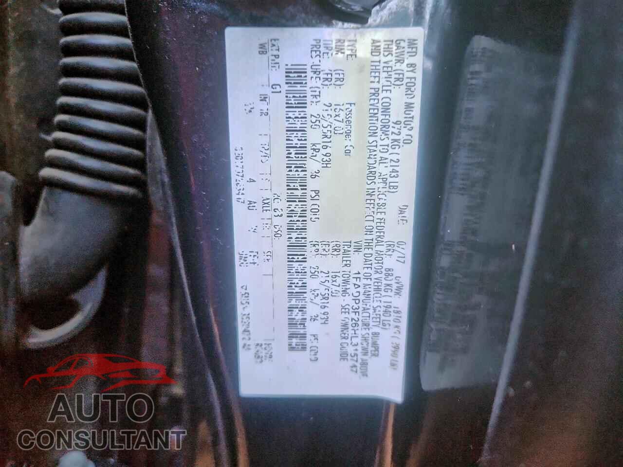 FORD FOCUS 2017 - 1FADP3F26HL315747