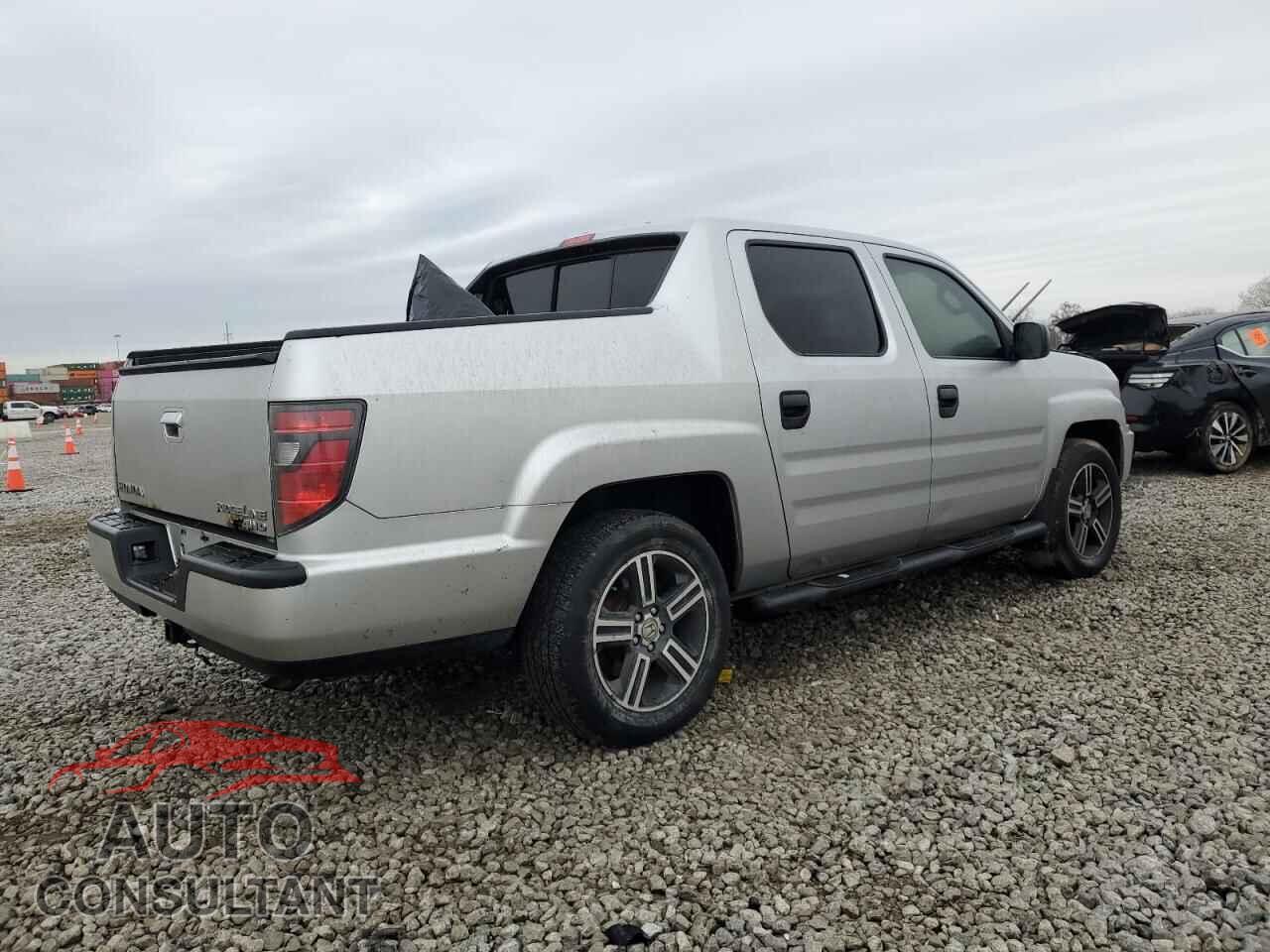 HONDA RIDGELINE 2013 - 5FPYK1F79DB004800