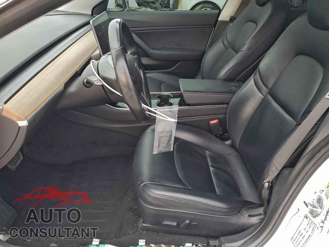 TESLA MODEL 3 2018 - 5YJ3E1EA8JF006489