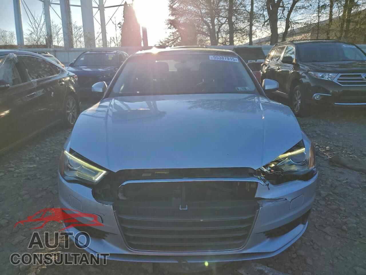 AUDI A3 2015 - WAUBFGFF9F1008917