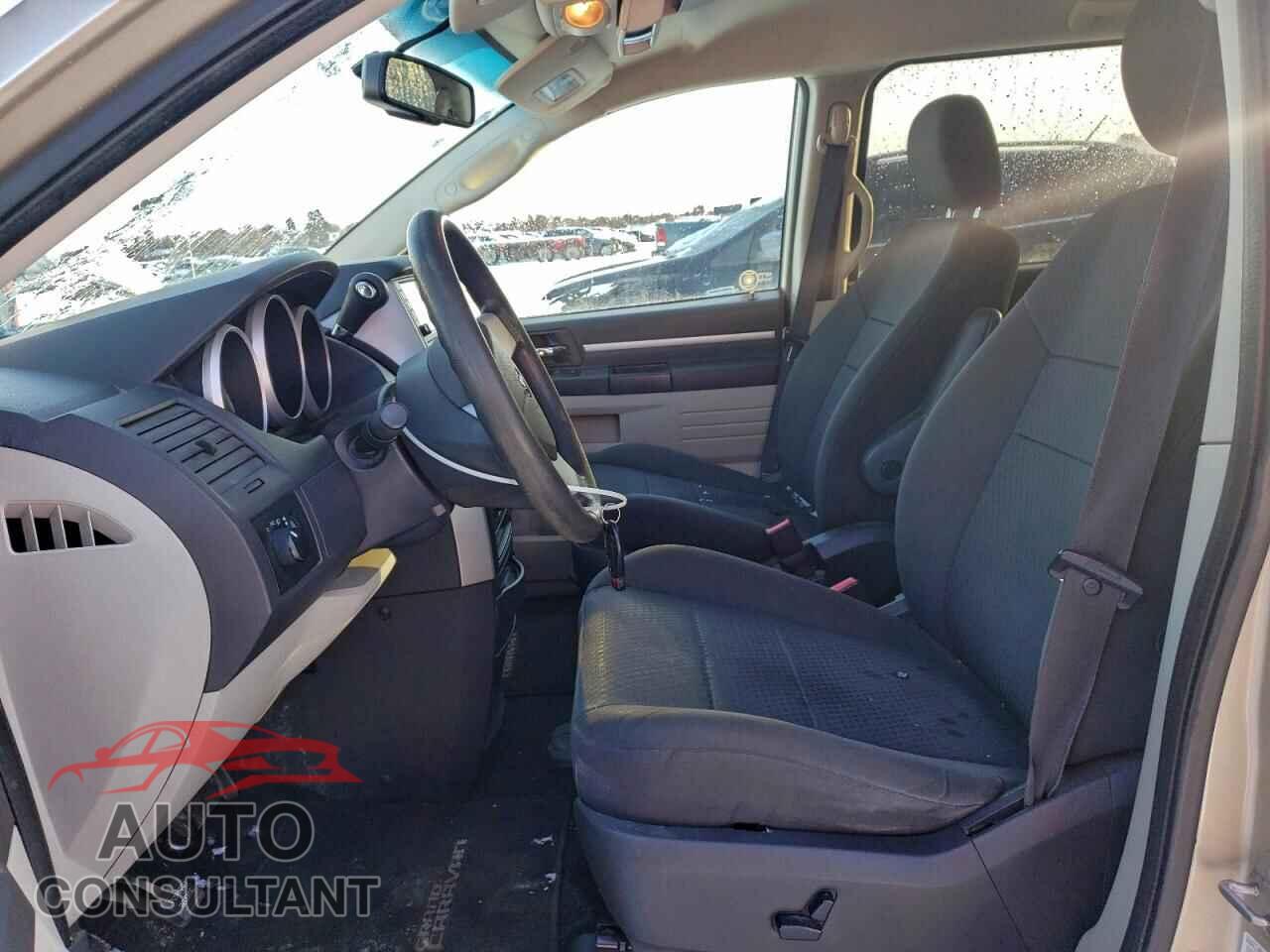 DODGE CARAVAN 2010 - 2D4RN4DE9AR181177