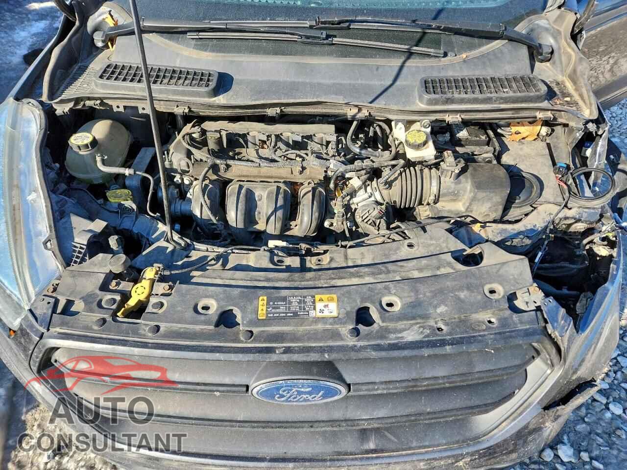 FORD ESCAPE 2017 - 1FMCU0F79HUE84515