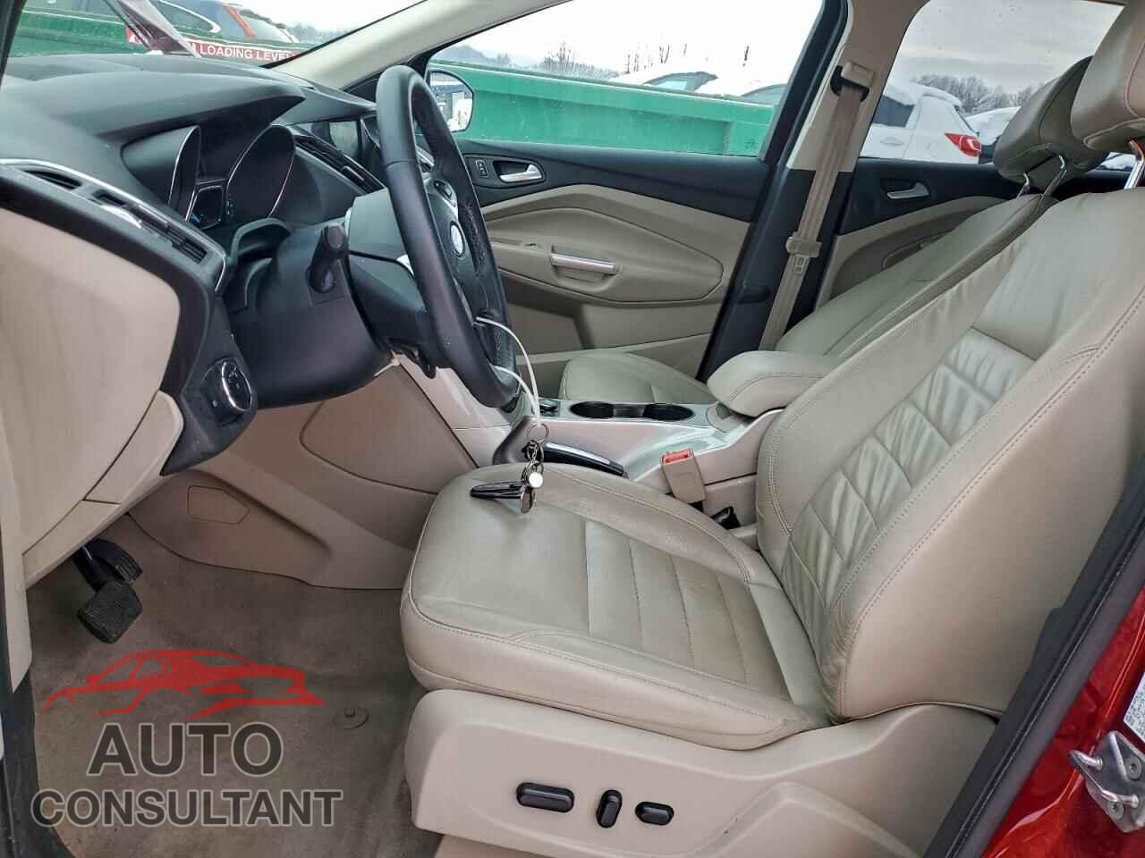 FORD ESCAPE 2013 - 1FMCU9H93DUB80755
