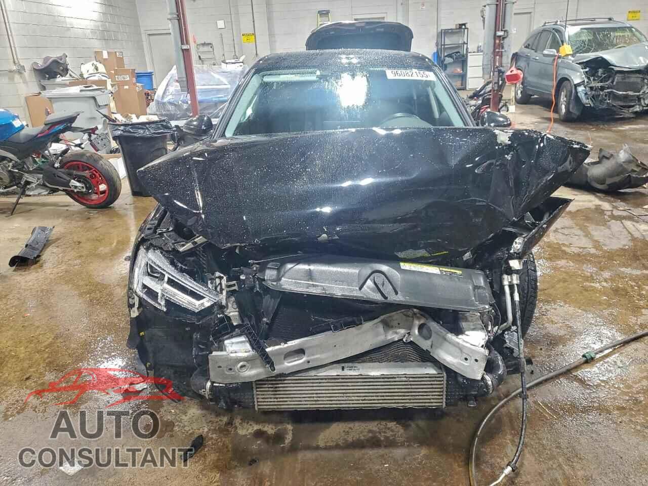 AUDI A4 2018 - WAUENAF4XJA200061
