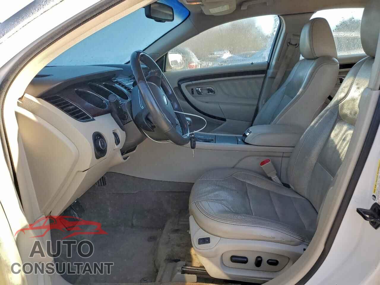 FORD TAURUS 2012 - 1FAHP2FW4CG108984