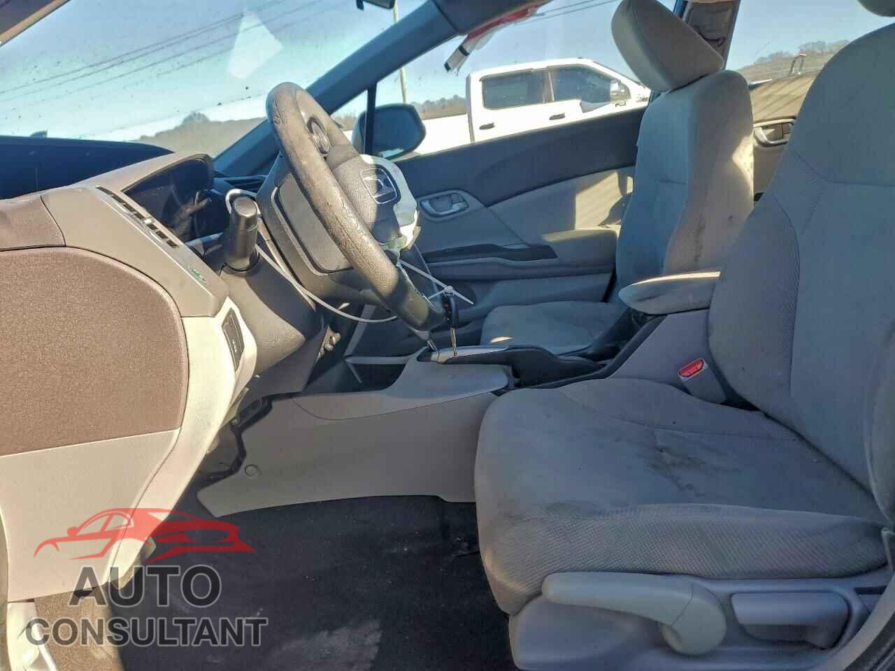 HONDA CIVIC 2012 - 2HGFB2F51CH564681