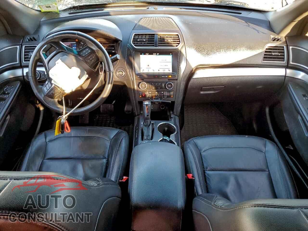 FORD EXPLORER 2017 - 1FM5K8D80HGA41760