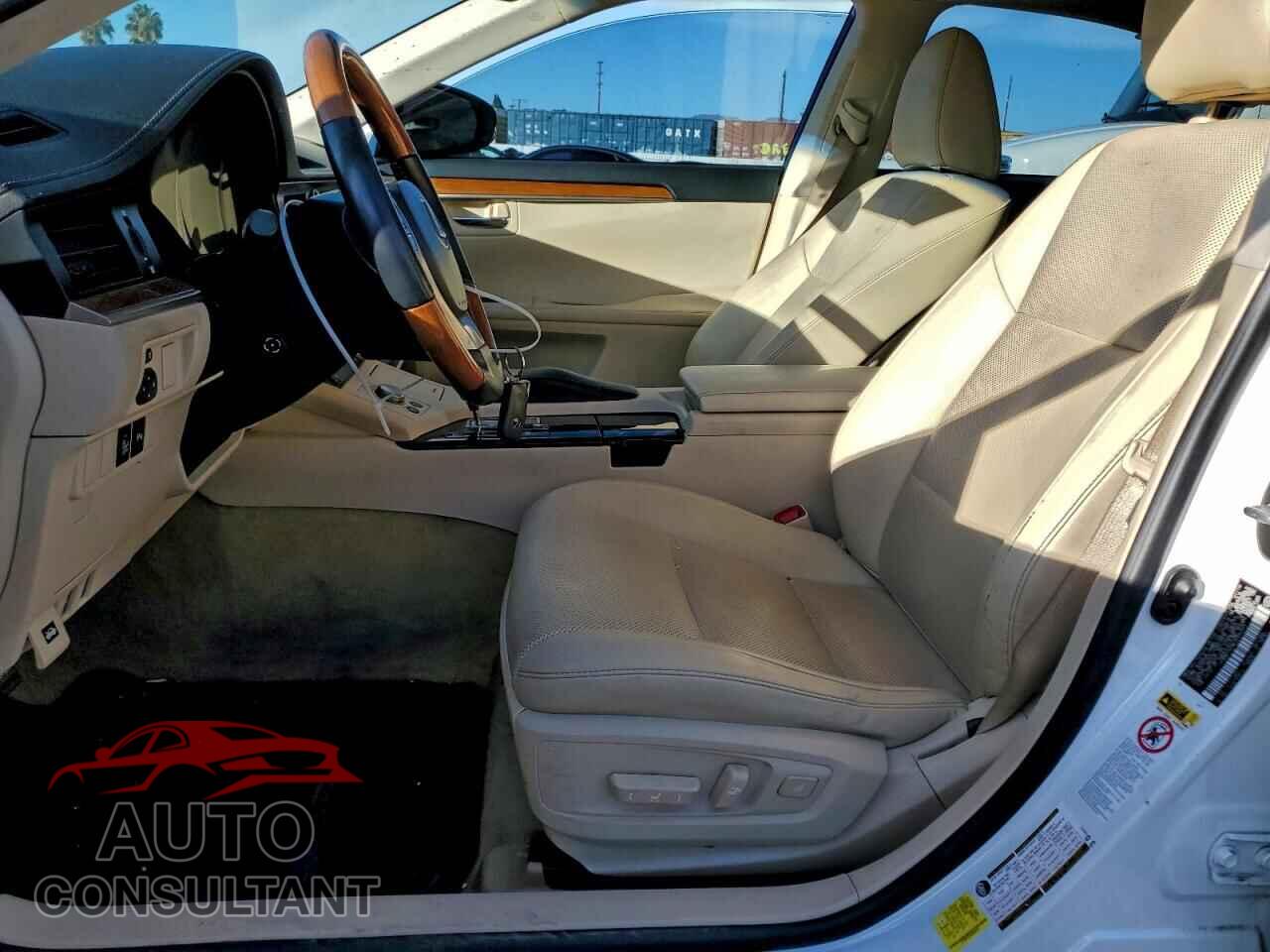 LEXUS ES300 2014 - JTHBW1GG4E2055223