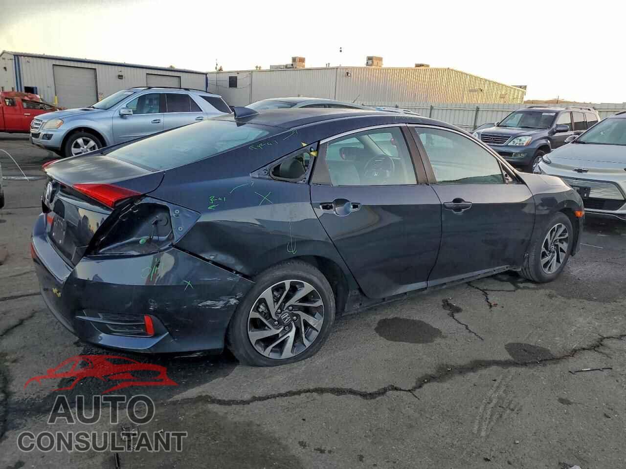 HONDA CIVIC 2018 - 2HGFC2F71JH524256