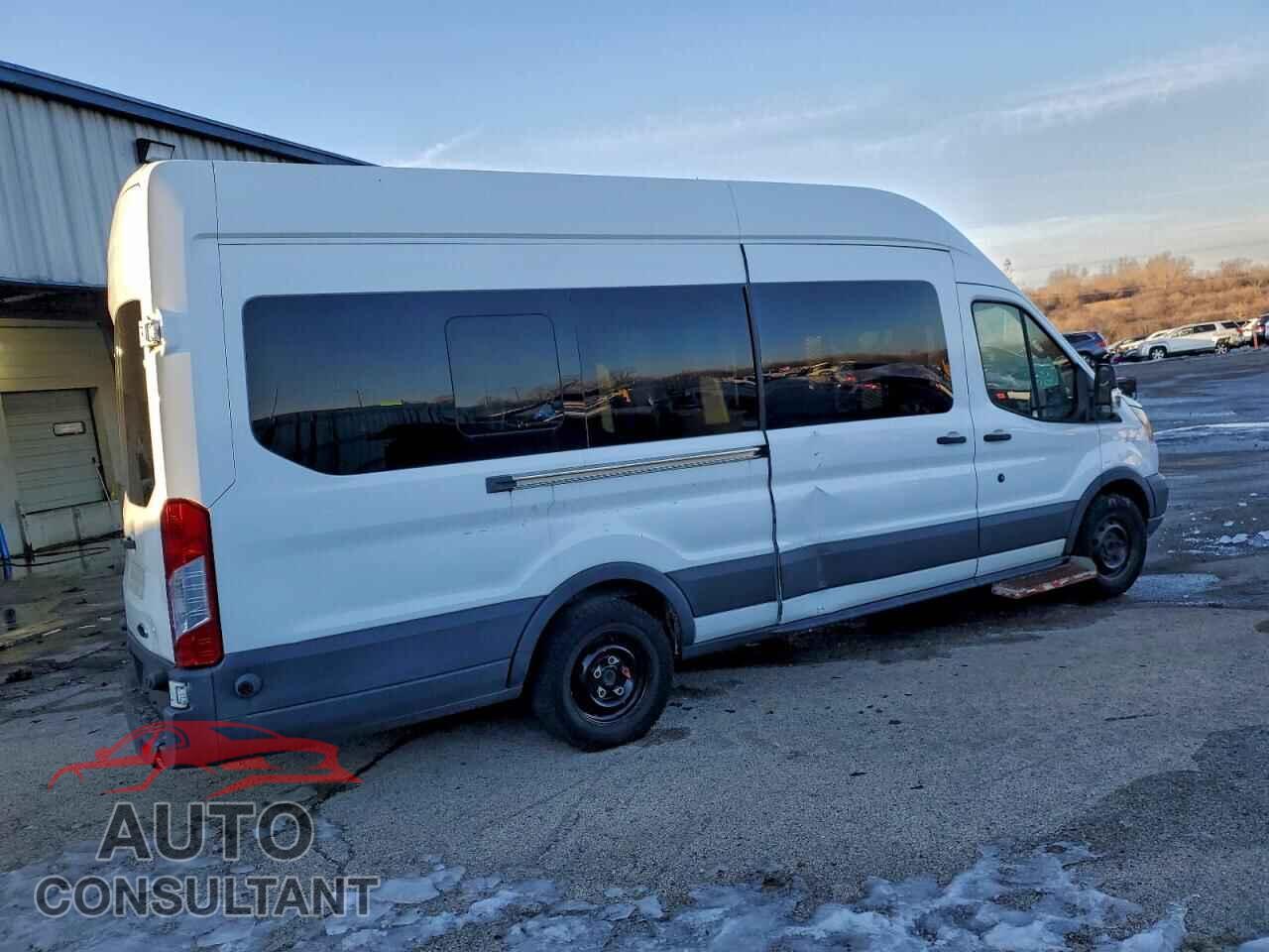 FORD TRANSIT 2017 - 1FTYR3XM1HKA05937