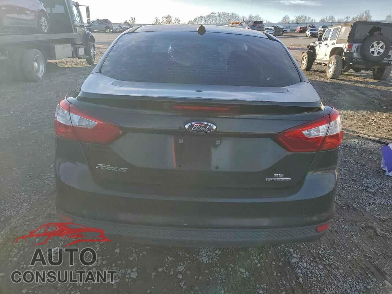 FORD FOCUS 2014 - 1FADP3F26EL173556