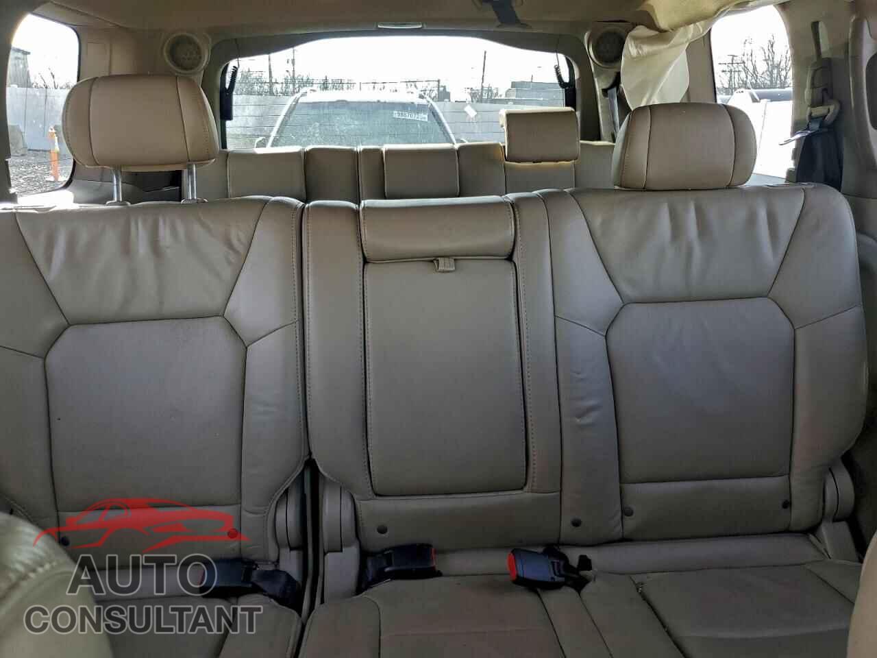 HONDA PILOT 2011 - 5FNYF3H78BB044045