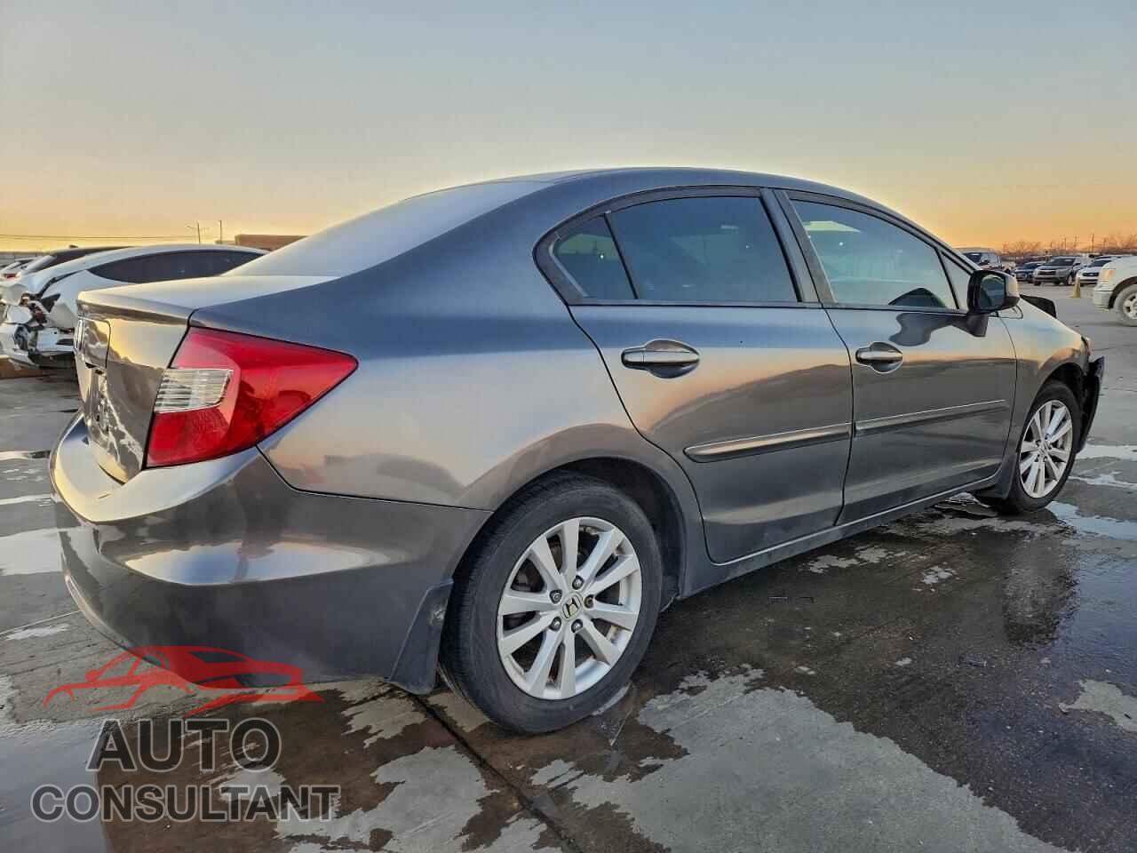 HONDA CIVIC 2012 - 2HGFB2F91CH572377