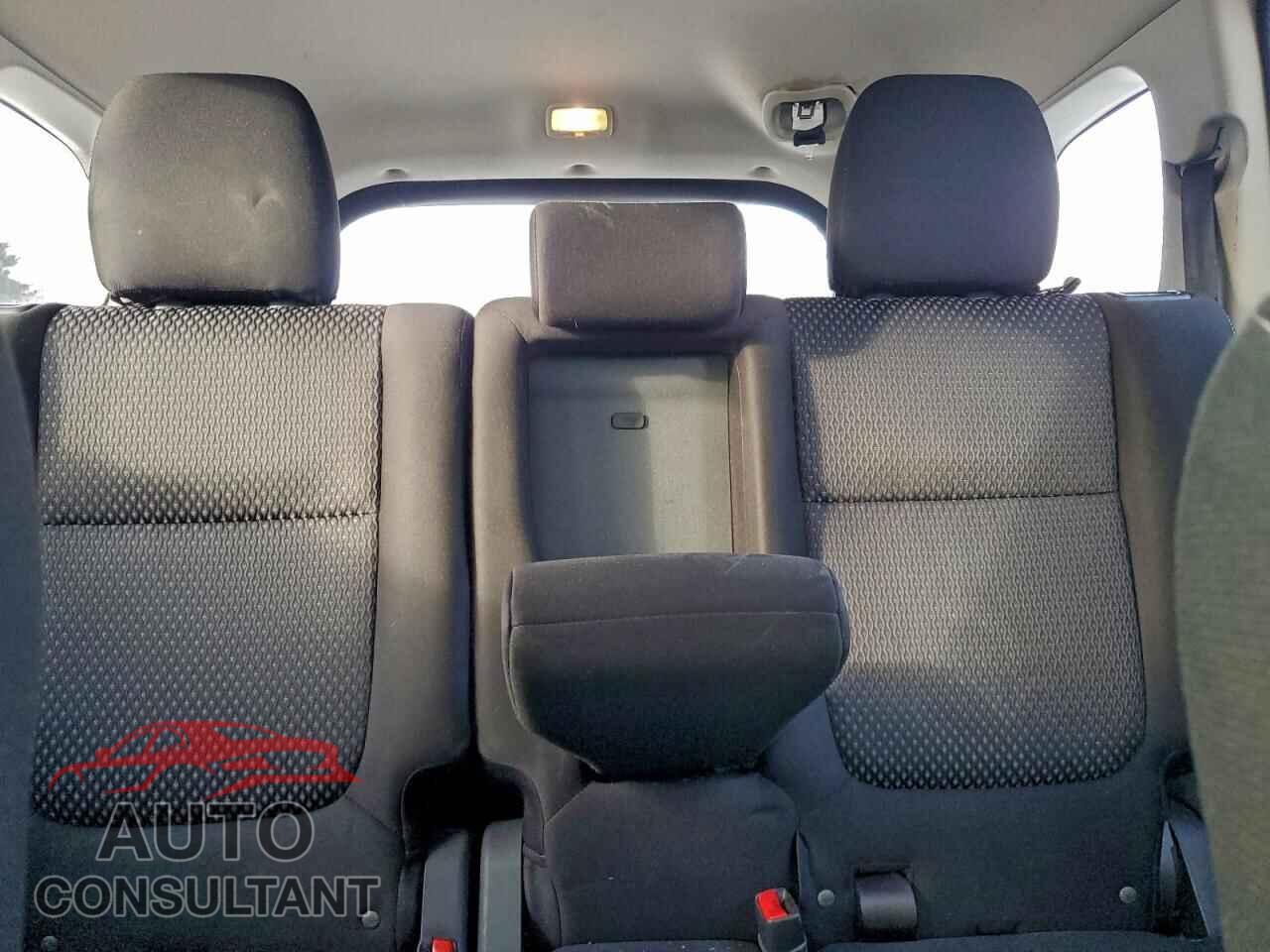 MITSUBISHI OUTLANDER 2016 - JA4AD2A38GZ052960