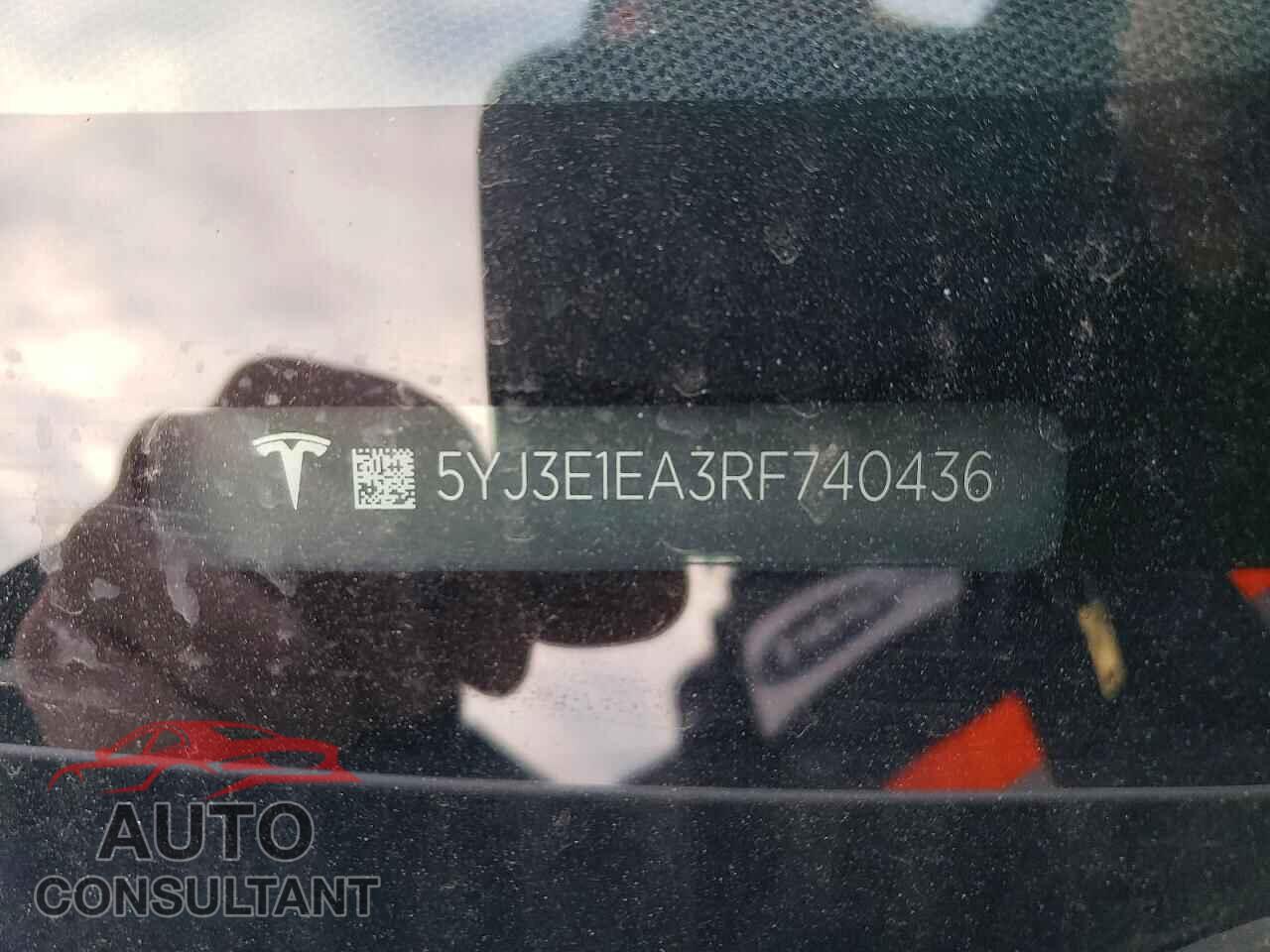 TESLA MODEL 3 2024 - 5YJ3E1EA3RF740436