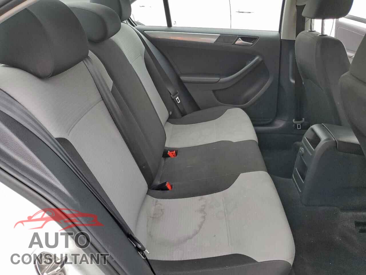VOLKSWAGEN JETTA 2017 - 3VW2B7AJ3HM234920