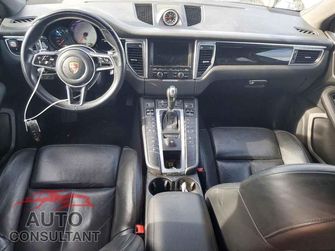 PORSCHE MACAN 2015 - WP1AB2A58FLB58743