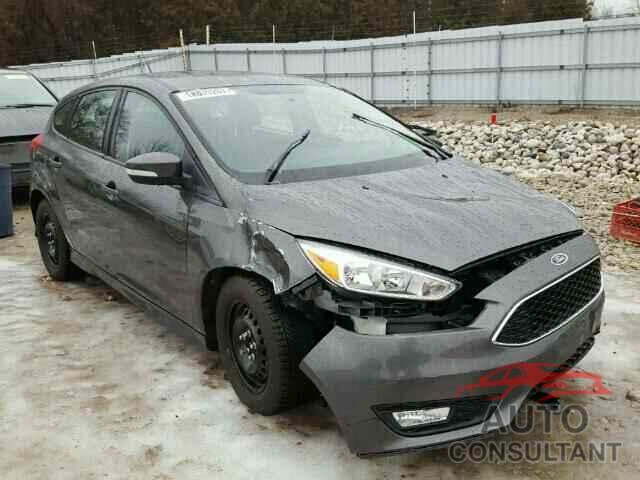 FORD FOCUS 2015 - 1FADP3K26FL371660