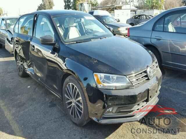 VOLKSWAGEN JETTA 2015 - 3VWD17AJ9FM428179