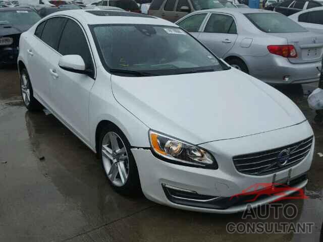 VOLVO S60 2015 - YV140MFK0F1346791