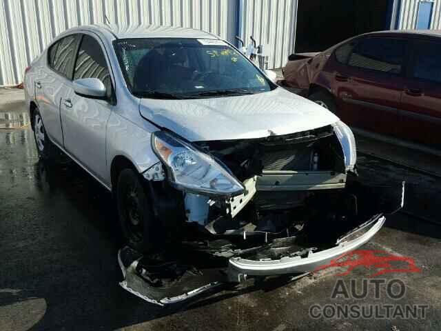 NISSAN VERSA 2015 - 3N1CN7AP1FL810528