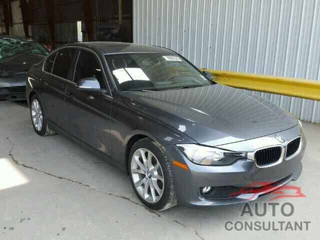 BMW 3 SERIES 2015 - WBA3B1G50FNT05263