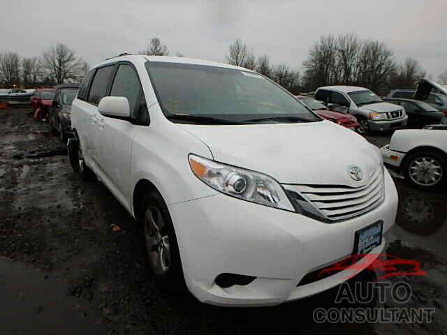 TOYOTA SIENNA 2015 - 5TDKK3DC5FS630921