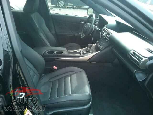 LEXUS IS250 2015 - JTHBF1D20F5070987