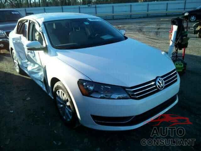 VOLKSWAGEN PASSAT 2015 - 1VWAT7A38FC073196