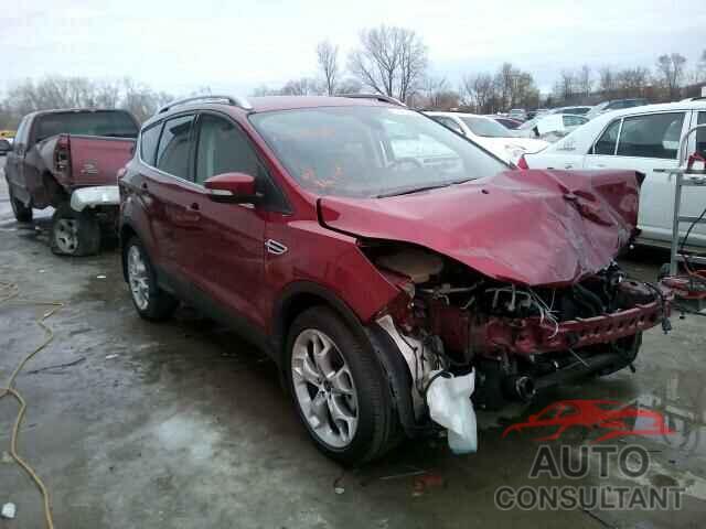 FORD ESCAPE 2015 - 1FMCU9J94FUA78233