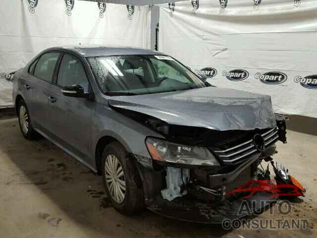 VOLKSWAGEN PASSAT 2015 - 1VWAS7A30FC010080