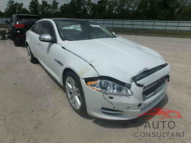 JAGUAR XJ 2015 - SAJWA2GZXF8V80988