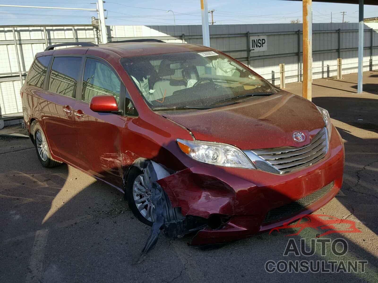 TOYOTA SIENNA 2015 - 5TDYK3DC9FS673443