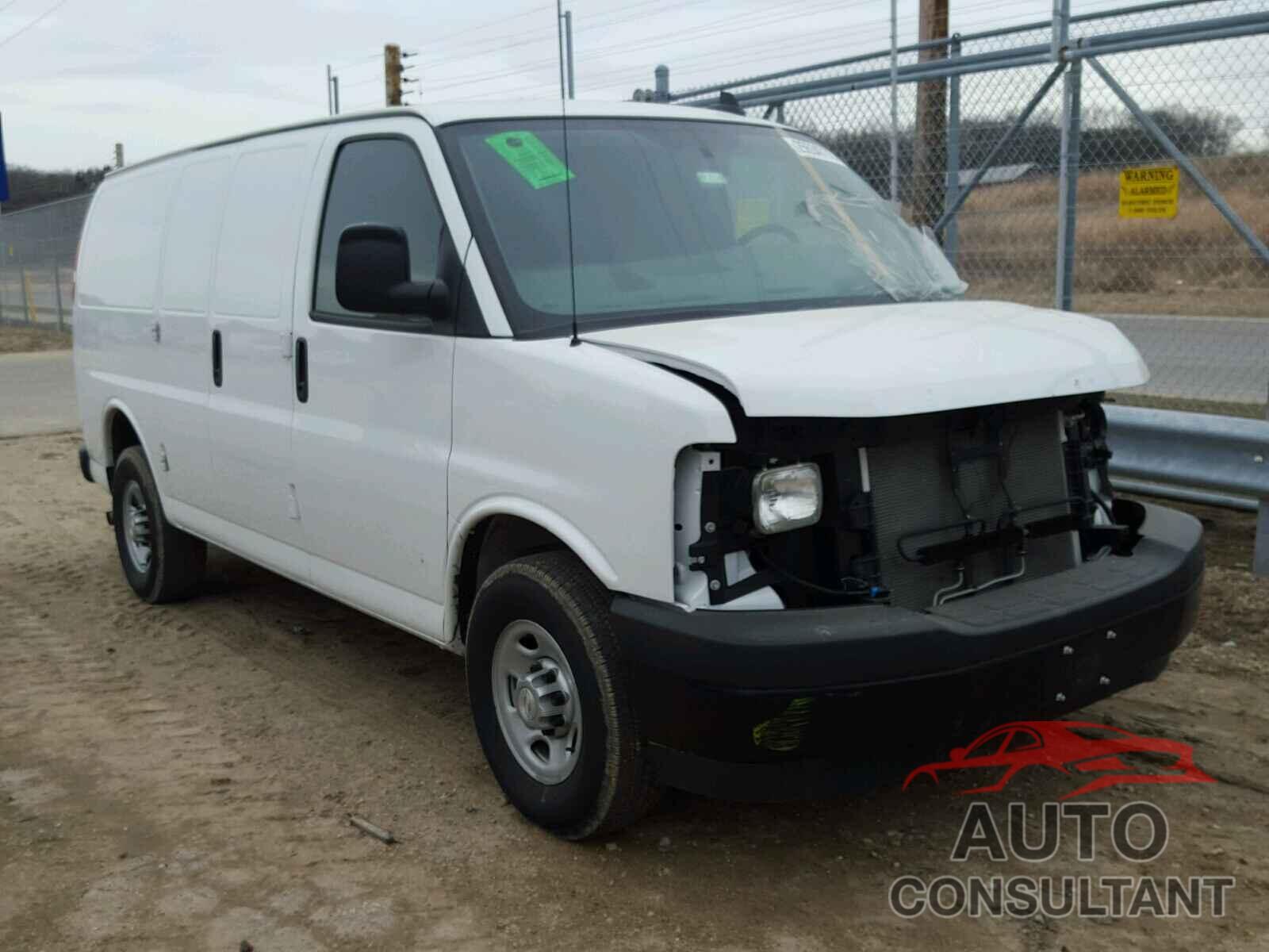 CHEVROLET EXPRESS 2017 - 1GCWGAFFXH1241061