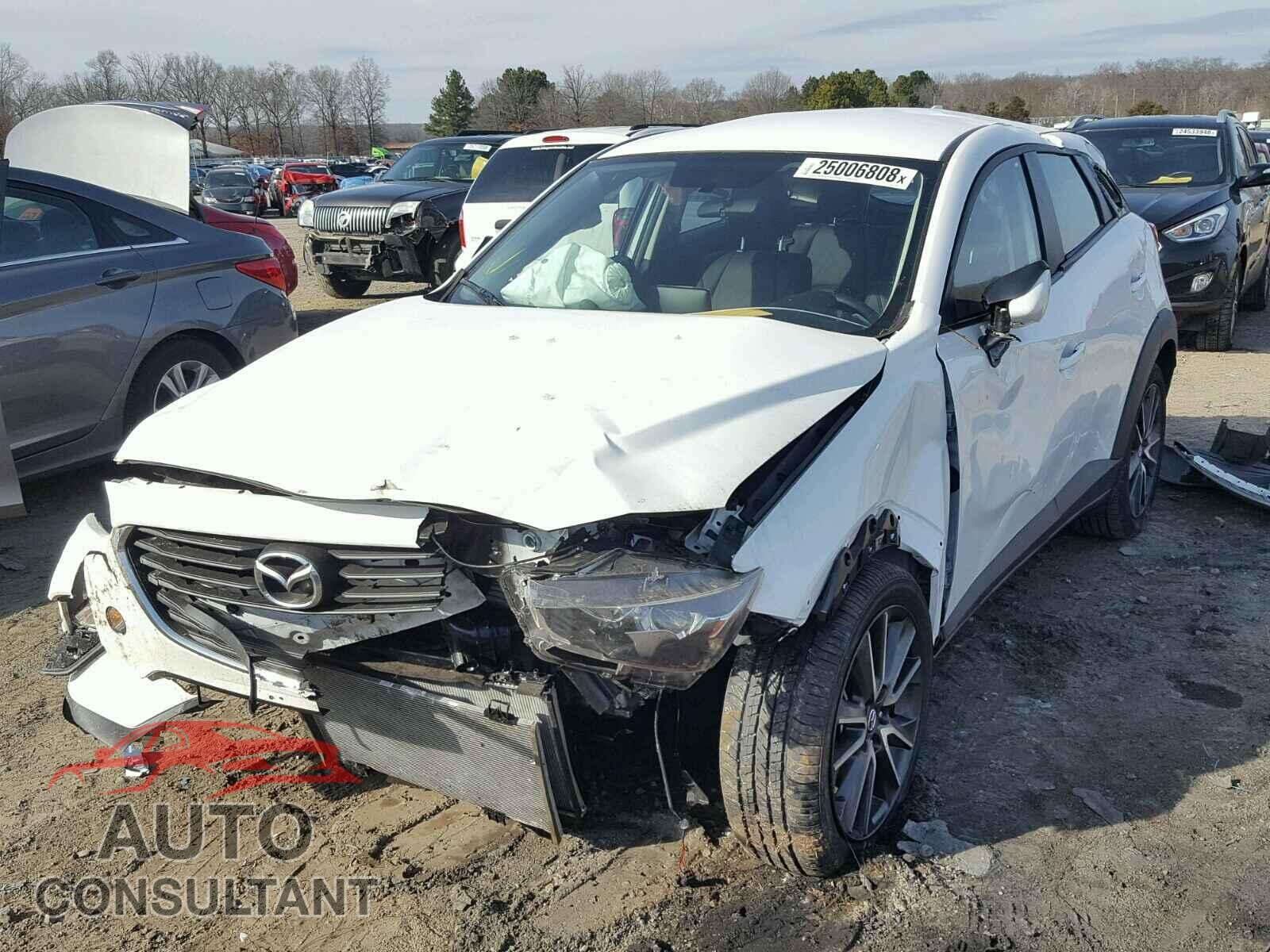 MAZDA CX-3 2017 - JM1DKDC75H0161421
