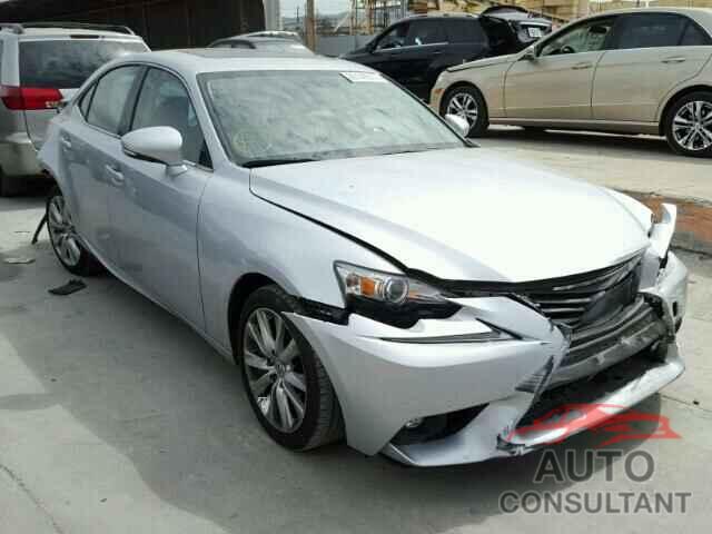 LEXUS IS200 2016 - JTHBA1D2XG5024499