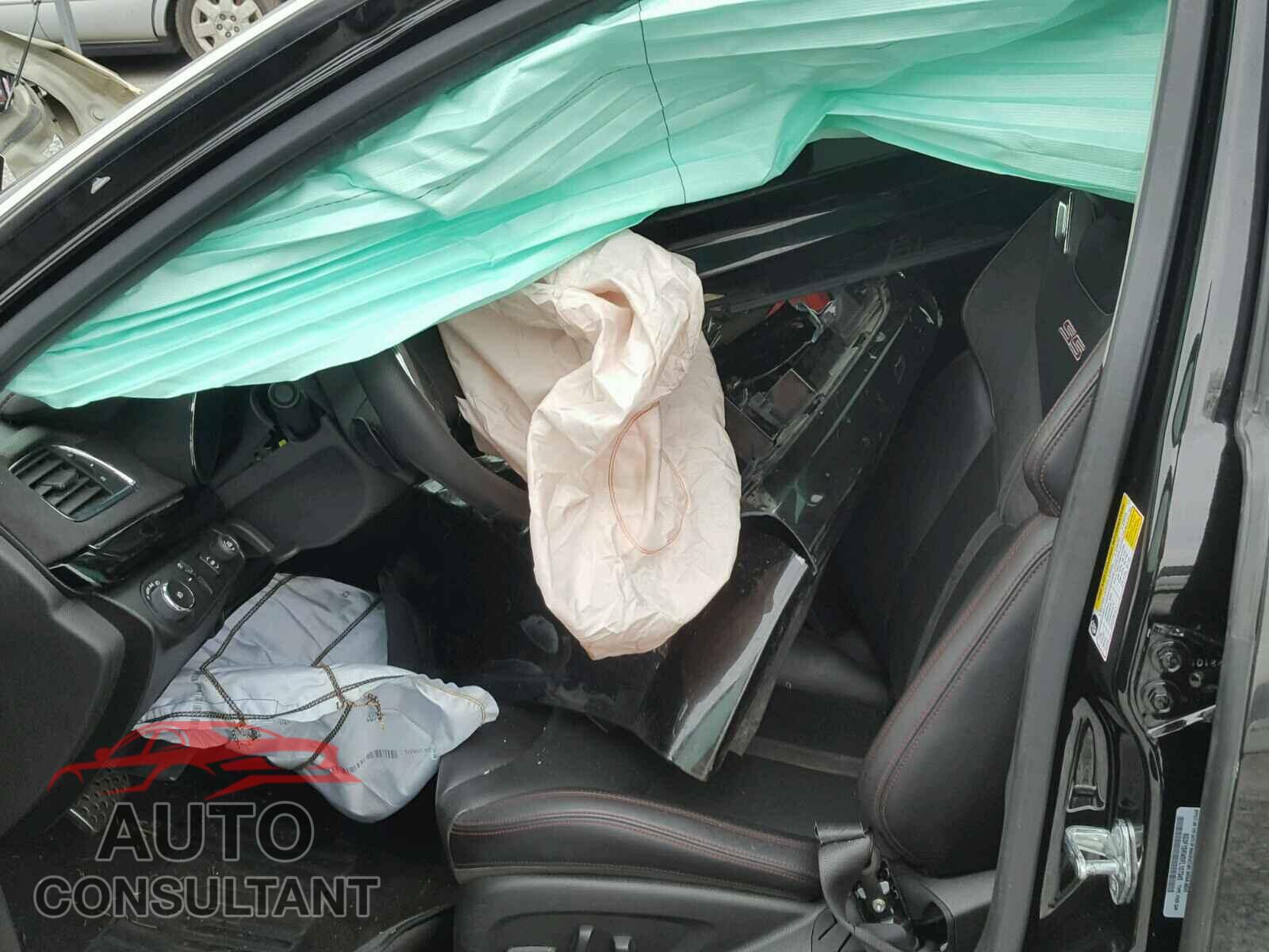 CHEVROLET SS 2015 - 6G3F15RW0FL107345