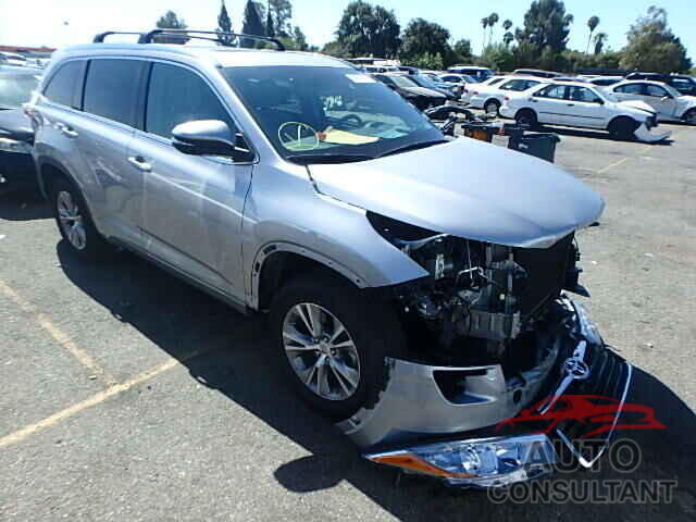 TOYOTA HIGHLANDER 2015 - 5TDKKRFH9FS069781