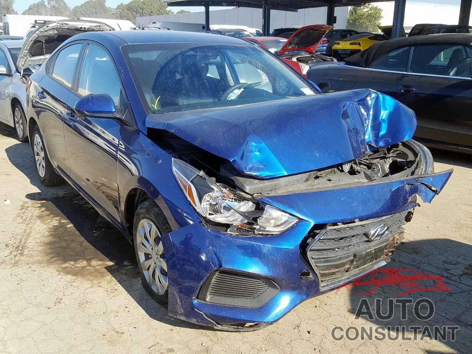 HYUNDAI ACCENT 2018 - 4T1BF1FK4HU780820