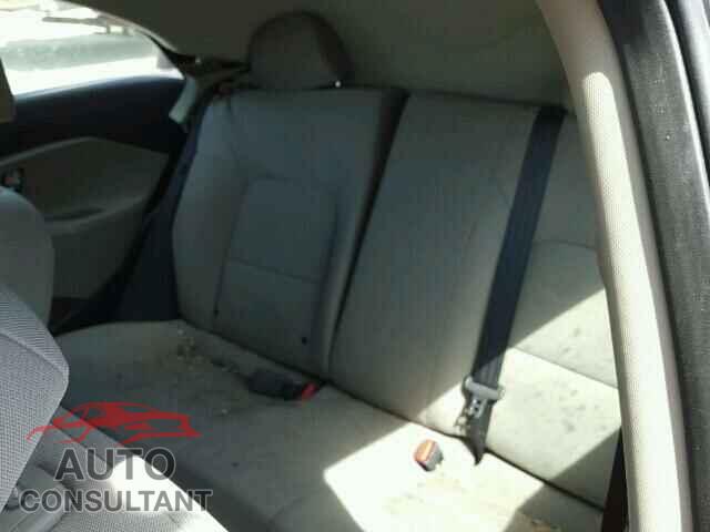 KIA RIO 2015 - KNADM5A37F6429439