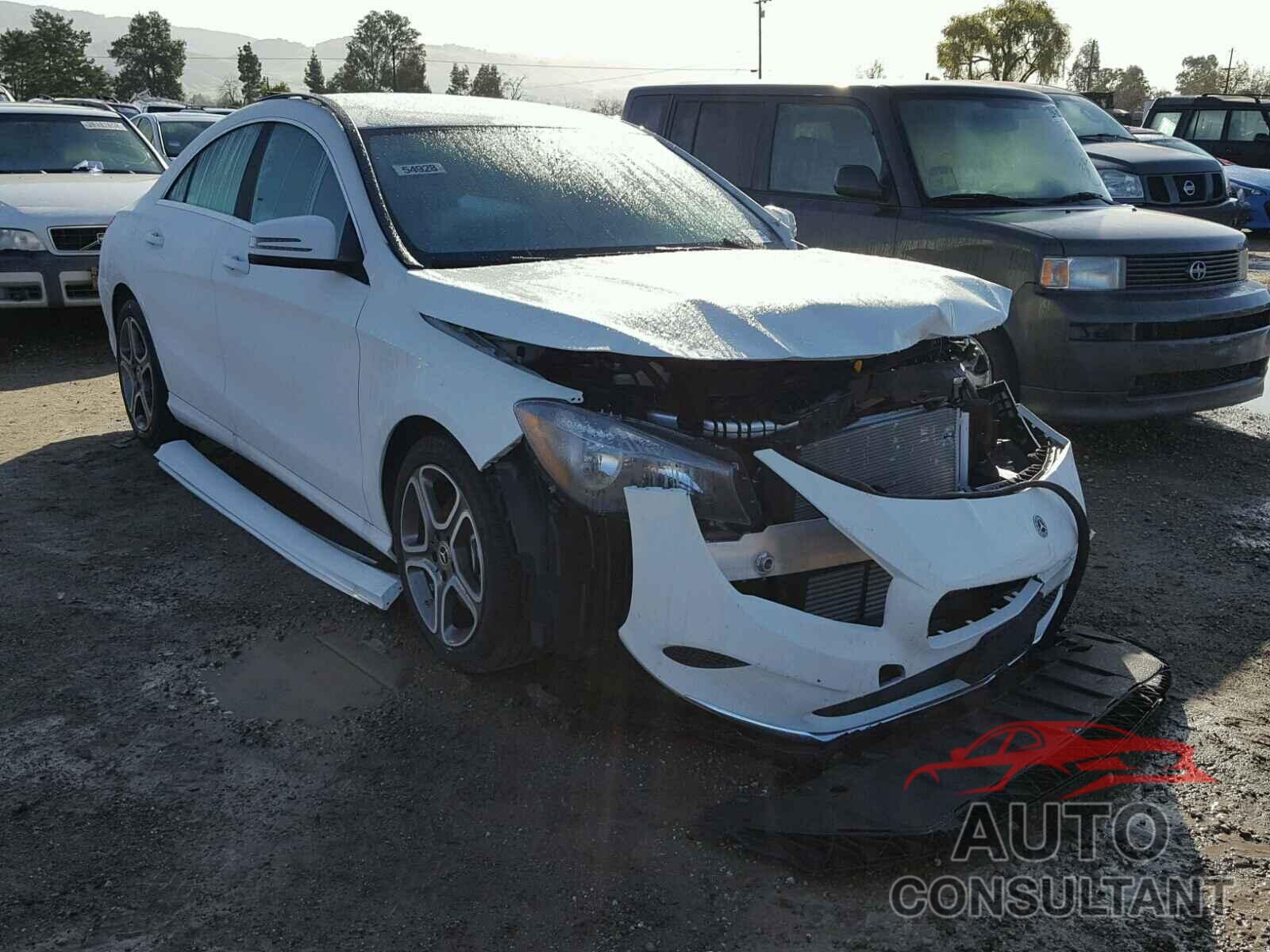 MERCEDES-BENZ CLA 250 2018 - WDDSJ4EB5JN595316