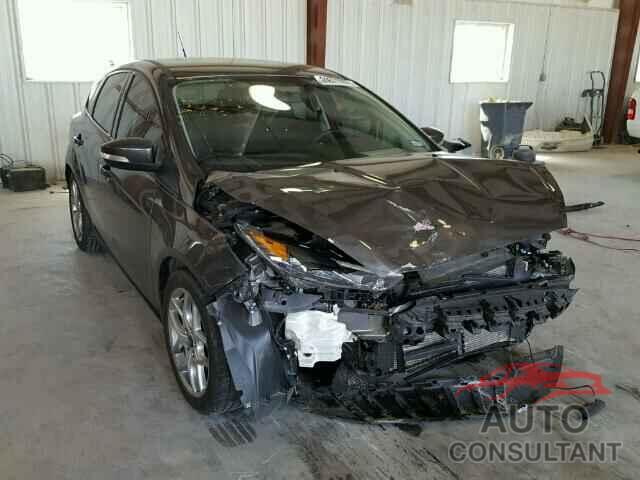 FORD FOCUS 2015 - 1FADP3K21FL248137