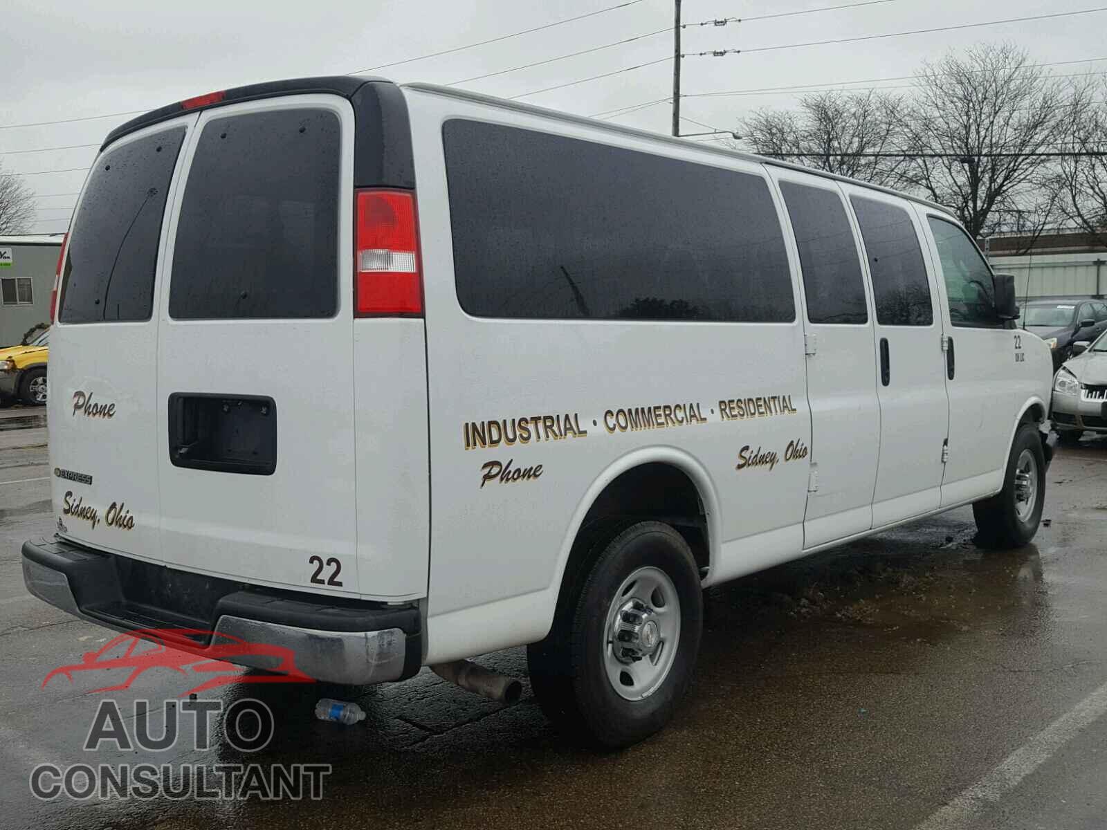 CHEVROLET EXPRESS 2017 - 1GAZGPFG4H1136775