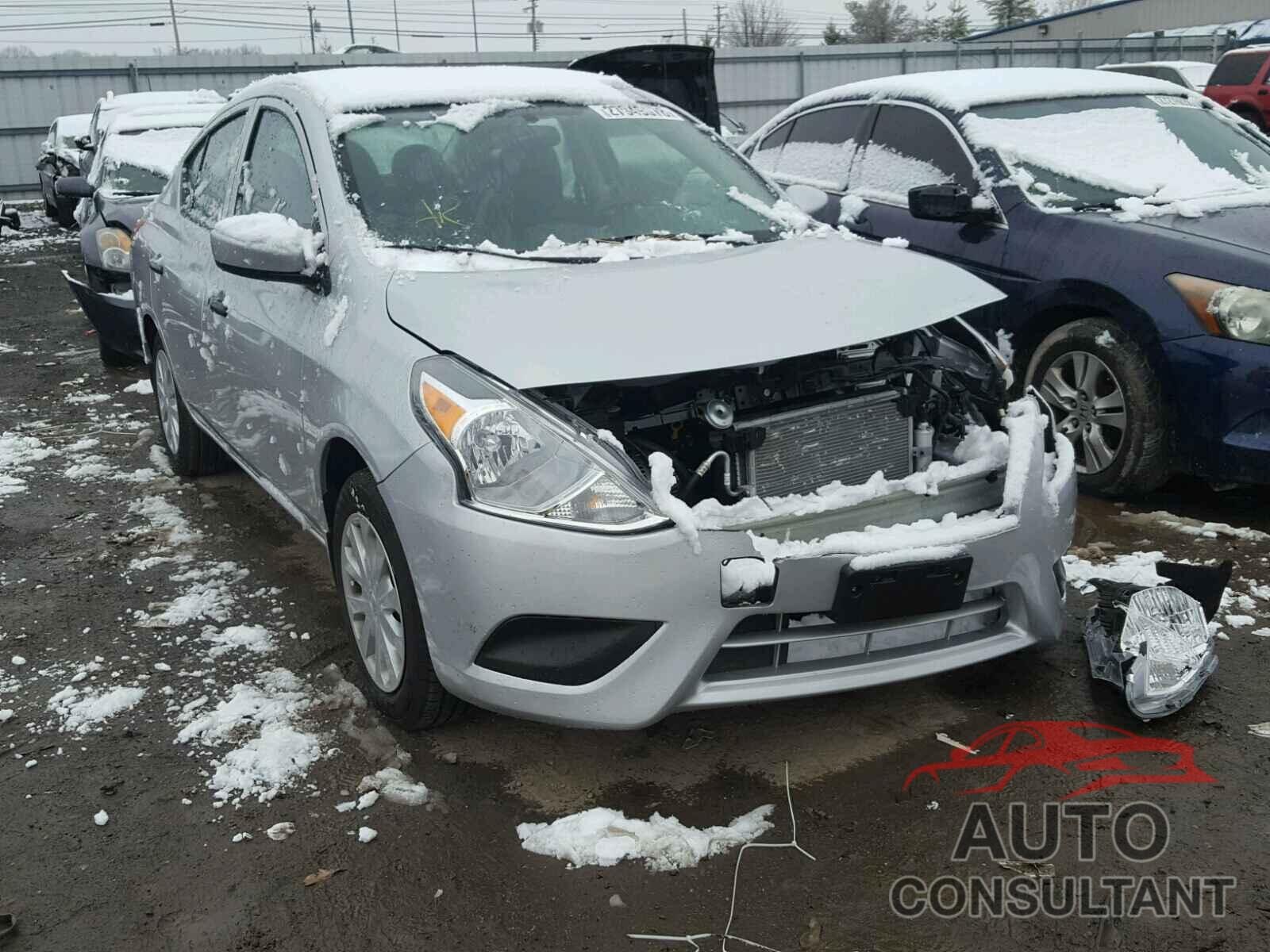 NISSAN VERSA 2017 - 3N1CN7AP4HL850895
