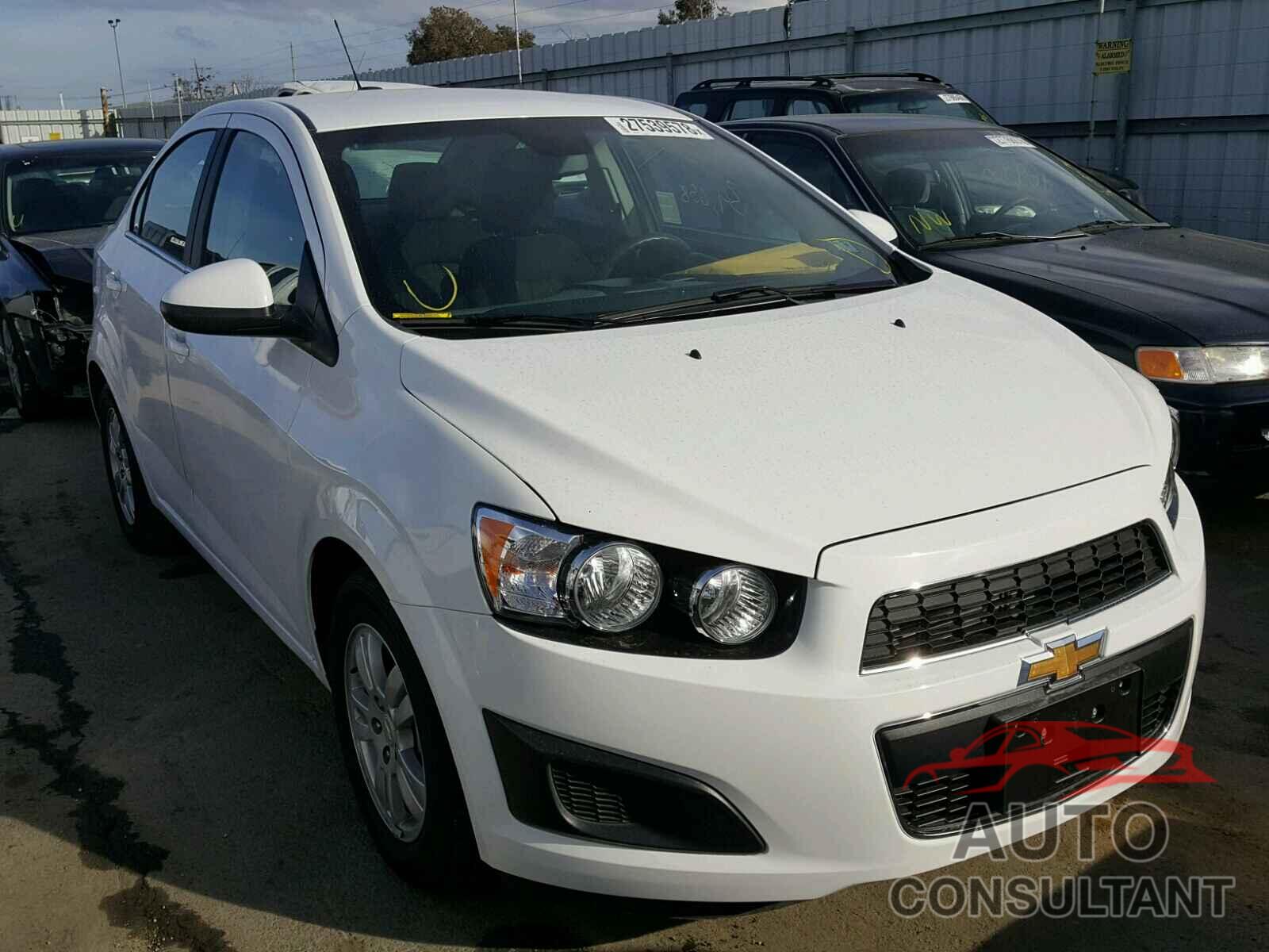 CHEVROLET SONIC 2016 - 1G1JC5SG6G4160155