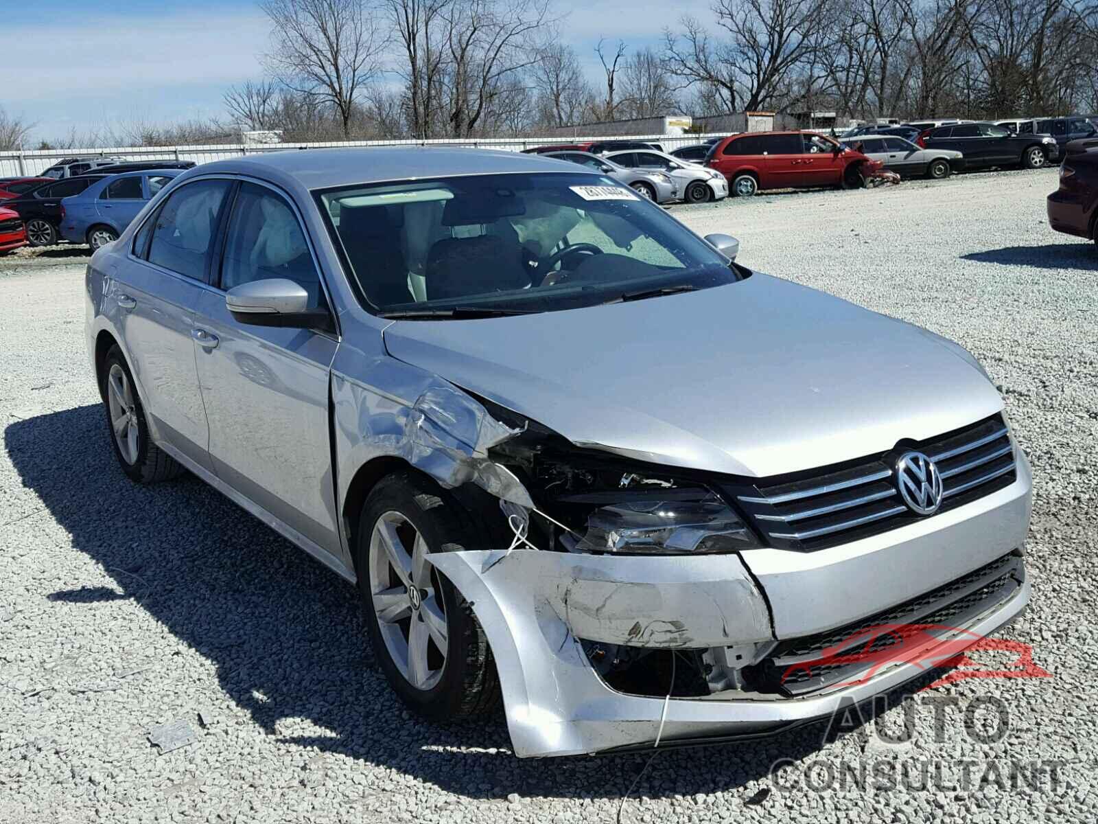 VOLKSWAGEN PASSAT 2015 - 1VWAS7A38FC089918