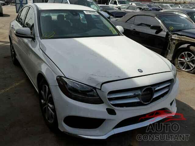 MERCEDES-BENZ C300 2015 - 55SWF4JB6FU048885